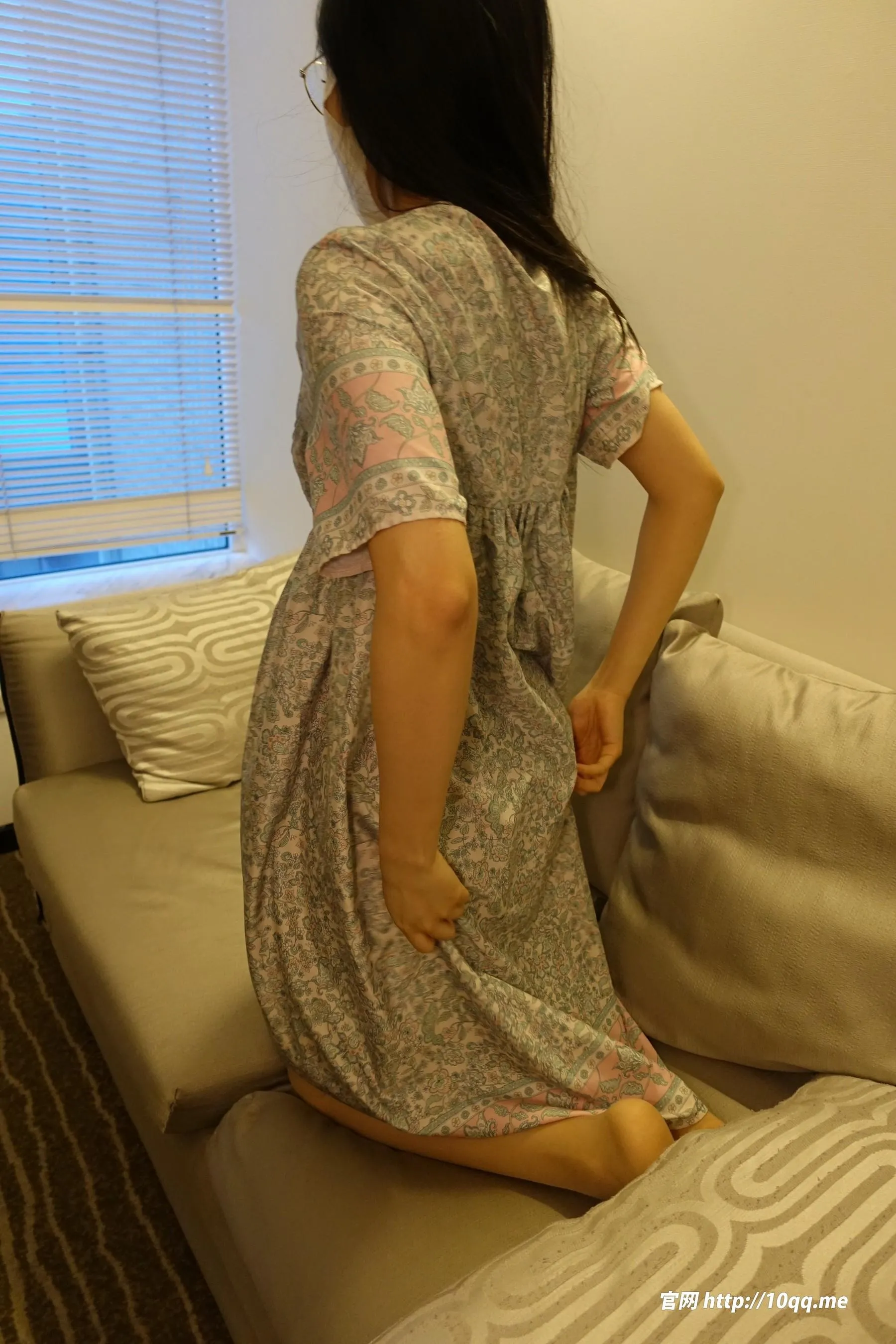 [ROSI口罩系列]2023.06.14 NO.2558 [48P]插图1